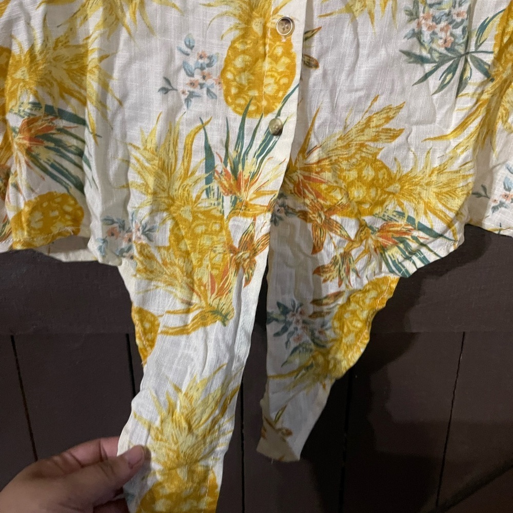 APRIL KISS - button up blouse - Picture 4 of 7